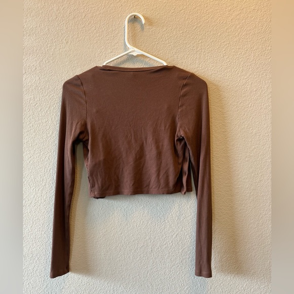 White Fox Boutique Who We Are Two Piece Crop Set Brown - Picture 3 of 6